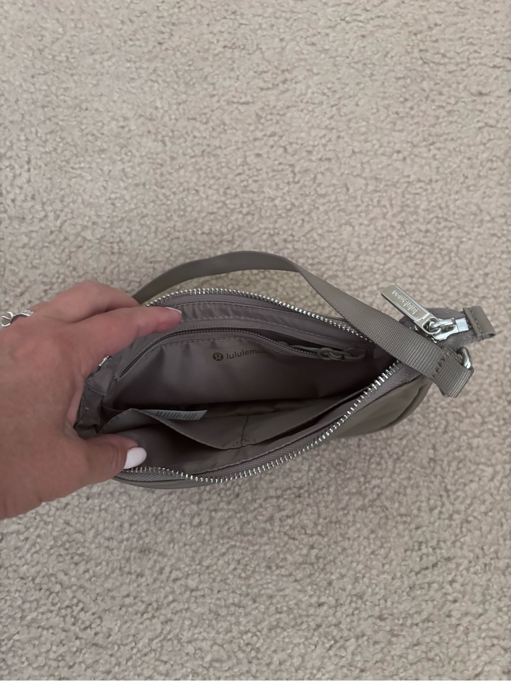 Lululemon City Essentials Mini Shoulder Bag 1L in Tan/Grey - Picture 3 of 3